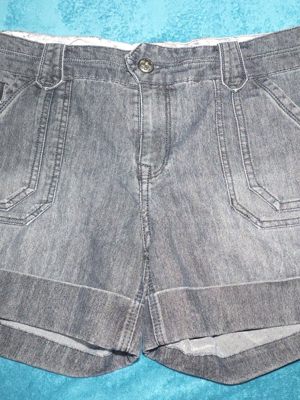 One 5 One Jean Shorts Women's 10P Inseam 5" light Black Cuffs Pockets Stretch